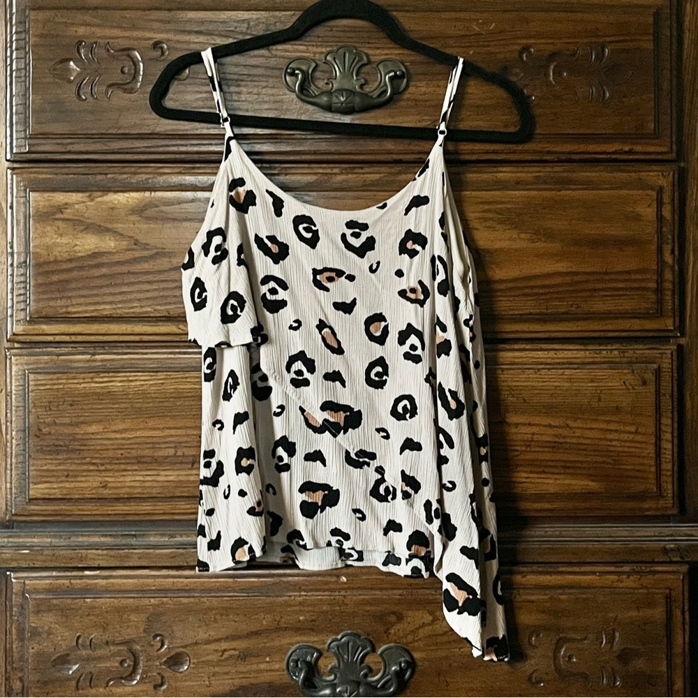 ANDREE BY UNIT Beige and Black Animal Print Top - Picture 4 of 8